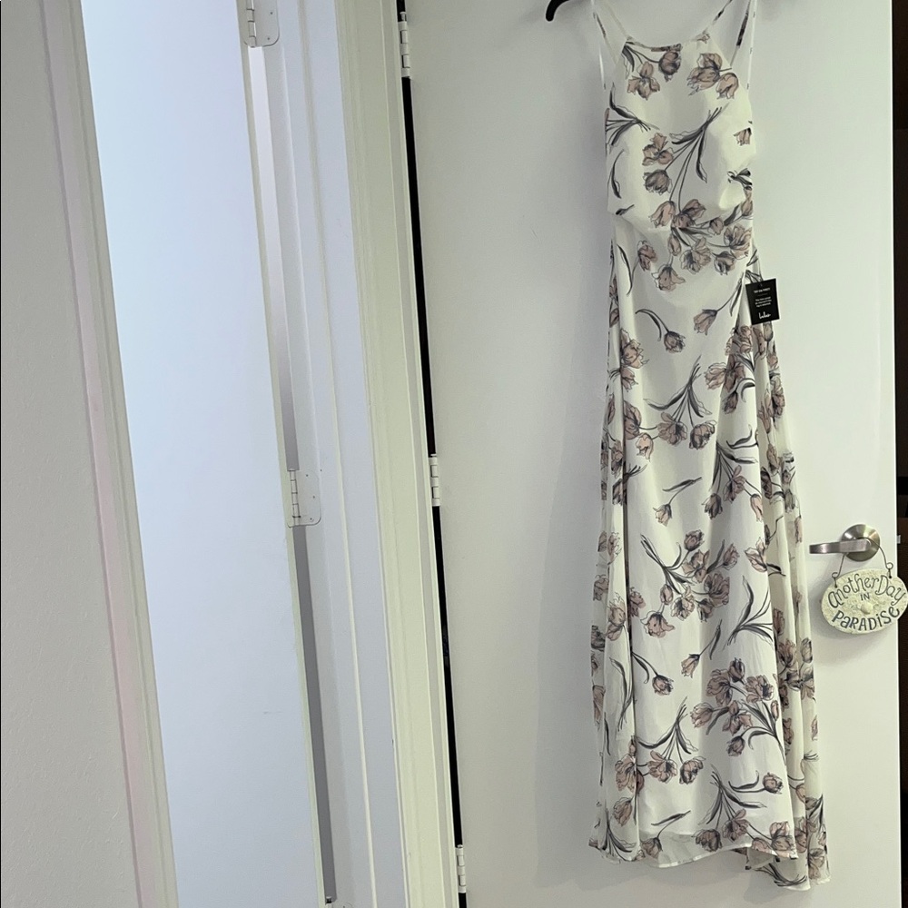 NWTs Lulu's White and Pink Asymmetrical Backless Maxi Dress Women’s Size S